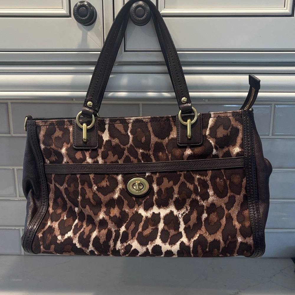 Leopard Print Tote Handbag - Brown